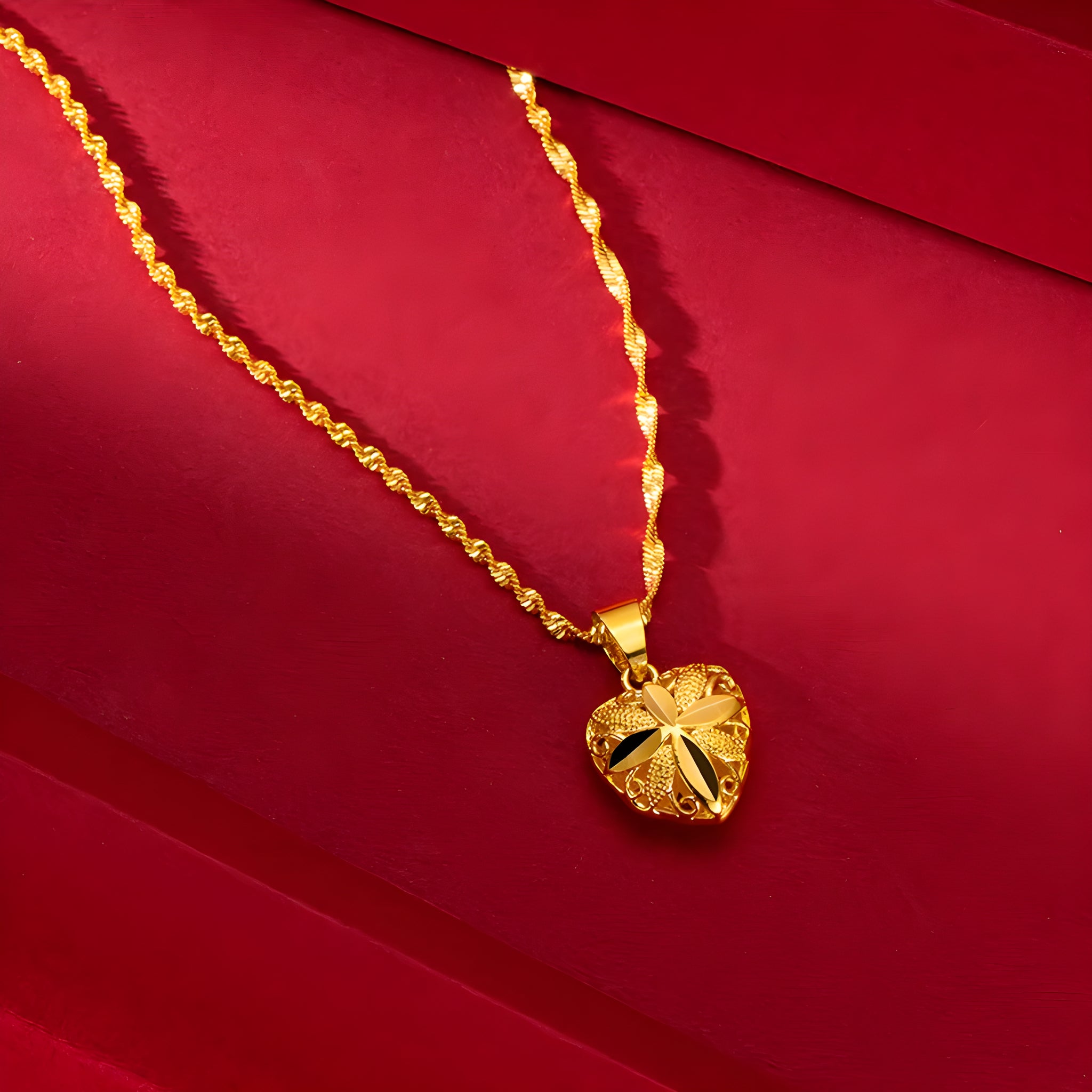 π Gold Heart Necklace for Women β Timeless Elegance in 18K Gold